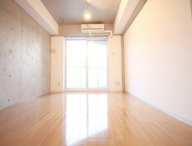 ルーチェ・ビアンコの居間・リビング