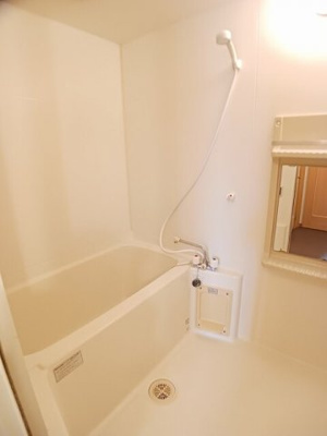 【浴室】 | ヴィラ　フルールⅡ