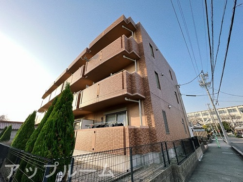 メゾンドオーブⅡの外観