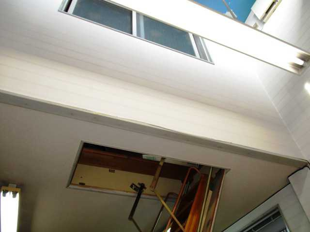 鴨田本町 中根様貸事務所の内装