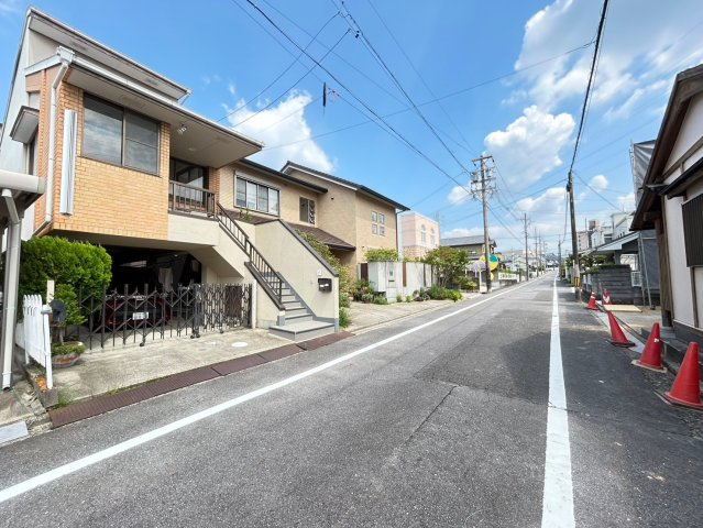 鴨田本町 中根様貸事務所の周辺