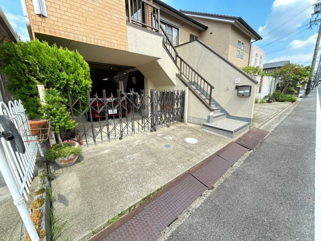 鴨田本町 中根様貸事務所の外観