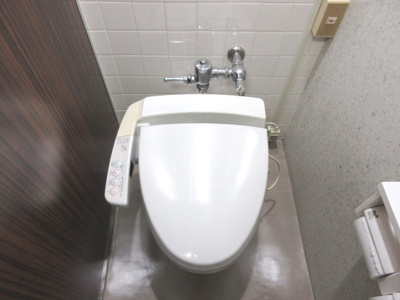 【トイレ】 | 市役所近くの事務所ビル | 女性用