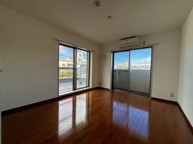 【居間・リビング】