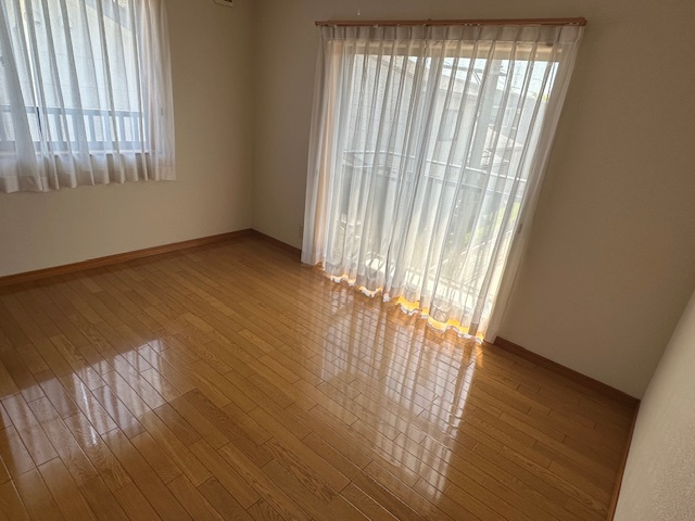 マイライフ東長浜Cの洋室