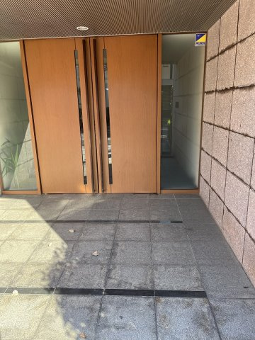 コスモ新小岩パークビューのエントランス