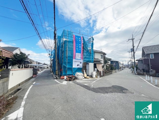 明石市西明石町　第4期　新築一戸建ての前面道路含む現地写真|周辺は落ち着いた街並みの住宅地！子育てがしやすい住環境です！まだ未完成ですが、現地でしかわからない事もございます。是非一度ご覧ください。