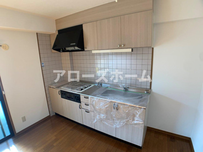 【キッチン】 | マンションアムール | 室内写真は前回募集の同一マンション別室につきイメージです