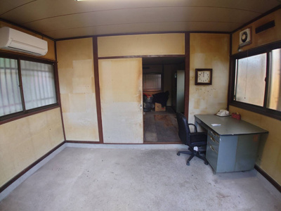 【内装】 | 中山事務所倉庫