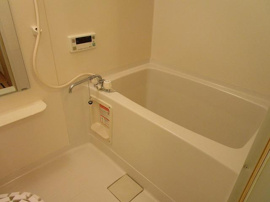 ゆったり過ごせるお風呂です