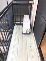 バルコニーからの眺めを楽しみながら食事をしませんか