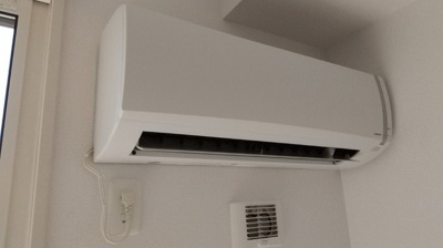 【設備】 | ボヌールムナカタ A | エアコン