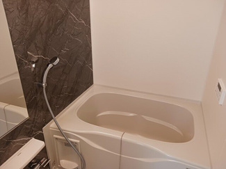 【浴室】 | リバーサイドＳ