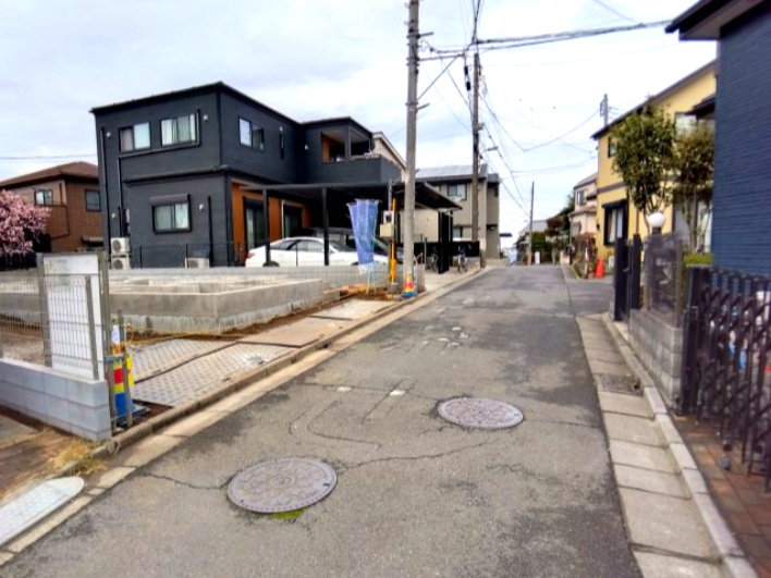 新築/朝霞市宮戸３丁目の前面道路含む現地写真