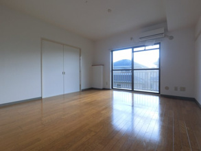 【居間・リビング】