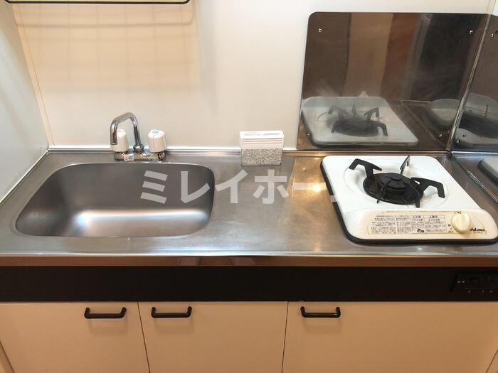 コムシェソワⅡのキッチン|同建物内、別のお部屋の参考写真になります。