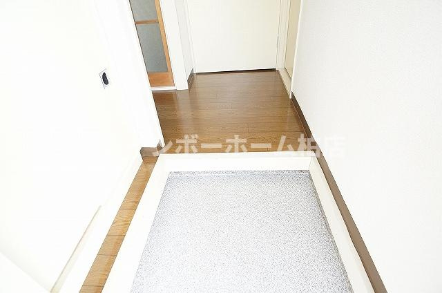 【仲介手数料：50％OFF】対象物件！の玄関|ゆったりとした玄関です