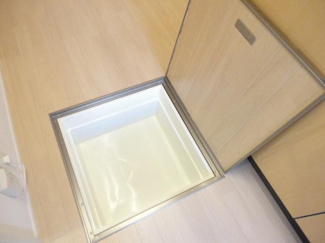 【キッチン】 | Villa BelltreeⅡ | 床下収納