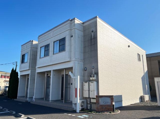 【外観】 | Castor（カストル） | 外観写真（昼）