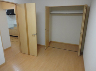 【内装】 | Green garden（グリーン　ガーデン） | 洋室