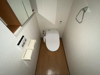 【トイレ】 | イースト　ステージ | シャワー付トイレ