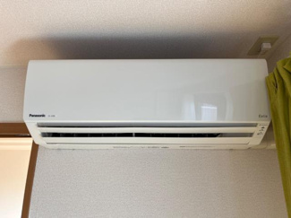 【設備】 | イースト　ステージ | リビングエアコン