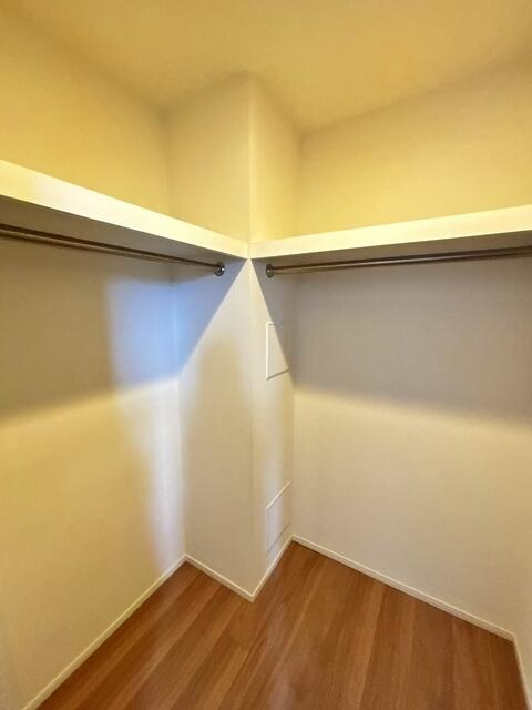 川崎市麻生区上麻生５丁目の賃貸マンションの収納