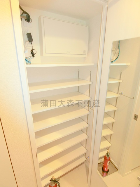 パークアクシス蒲田ステーションゲートの収納|下駄箱