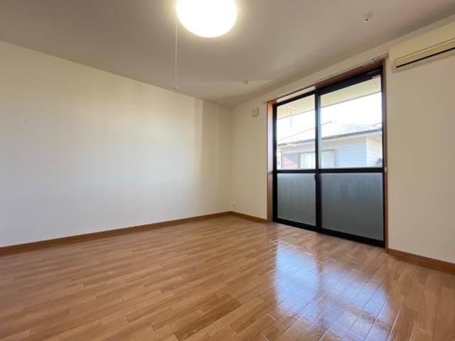 グラン：チェスタの洋室|室内