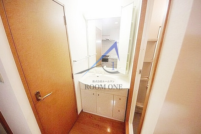 ビタ　フェリーチェの洗面所|独立洗面台です。