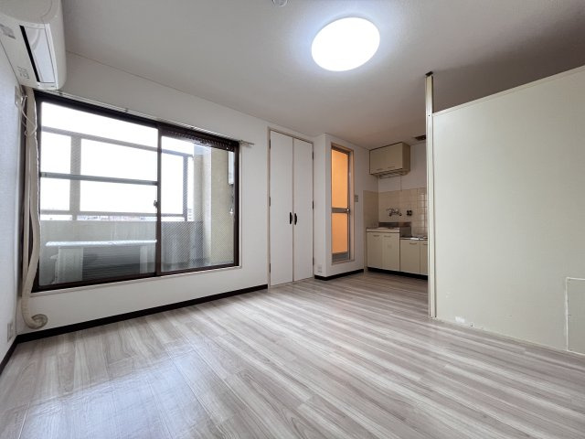 ウィン長居西の寝室