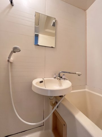 ウィン長居西の洗面所