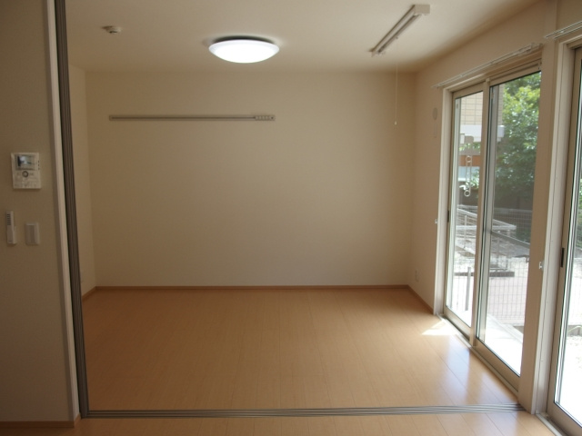 グレイス（百々町）の居間・リビング