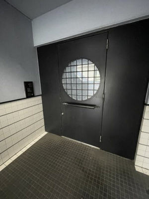 【エントランス】 | Berth