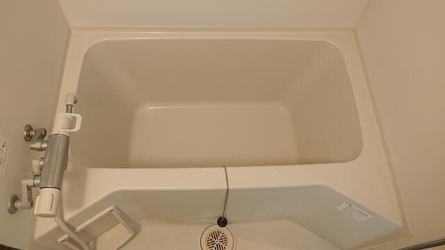 Ｙビル足立江北の浴室