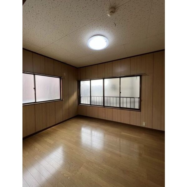 白菊荘の居間・リビング