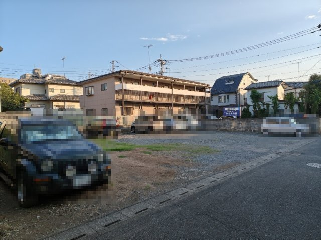 新井駐車場の外観