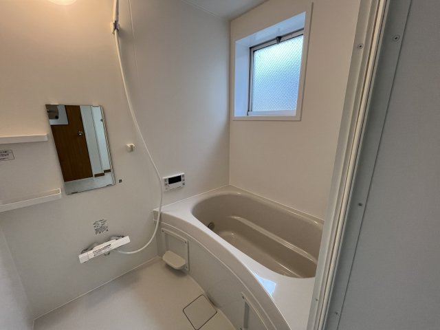 山口市平井中古住宅の浴室|新設！