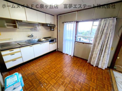 【居間・リビング】 | 泉北宮山台団地4棟 | リフォーム前の写真です