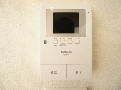 【セキュリティ】 | グリーンスクエアＢ | 訪問者の確認ができるTVドアホン付きです♪