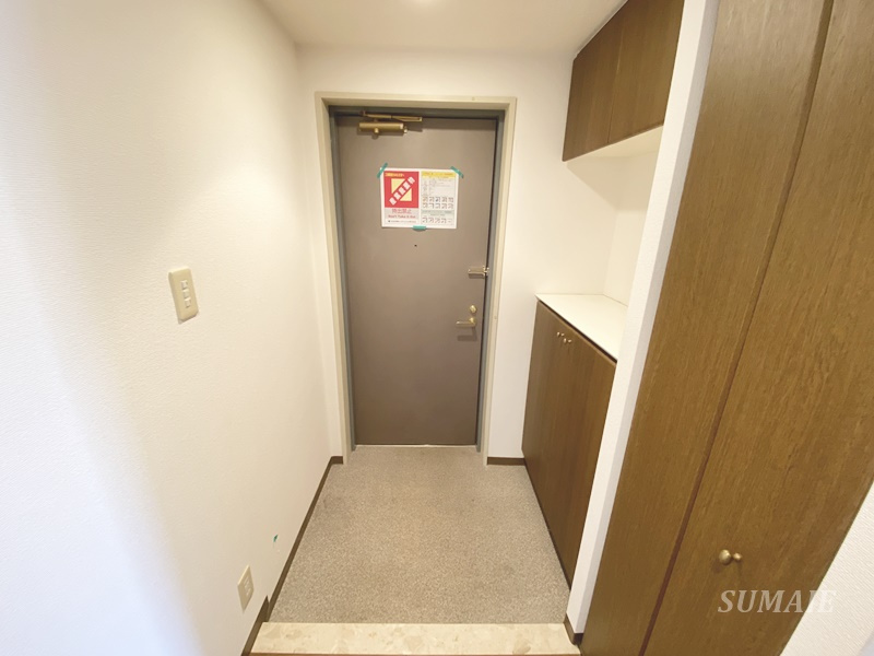 フロントシティ与野の玄関|玄関です☆