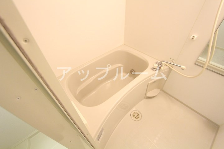 LS金城の浴室