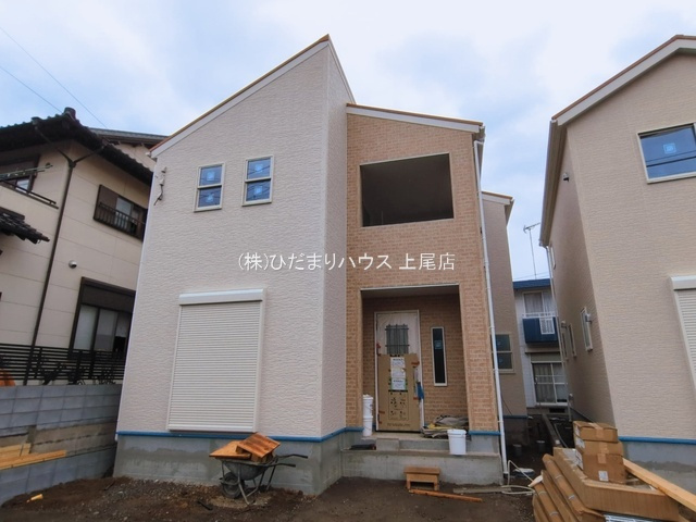 鴻巣市鴻巣第2　新築戸建　リーブルガーデン01