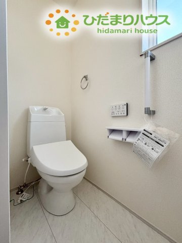 鴻巣市鴻巣第2　新築戸建　リーブルガーデン01のトイレ