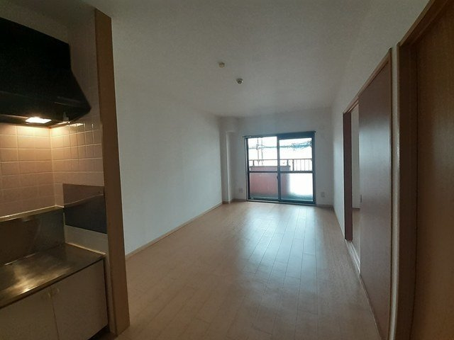 サンスコーレ壱番館の居間・リビング