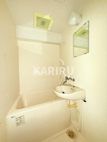 Ｋ＇Ｓ　ＲＯＹＡＬの浴室