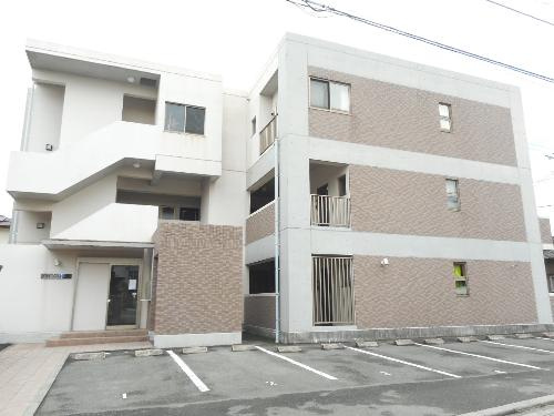 熊本市南区出仲間８丁目の賃貸マンション