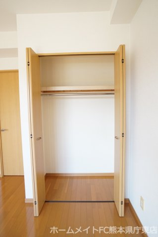 熊本市南区出仲間８丁目の賃貸マンションの収納