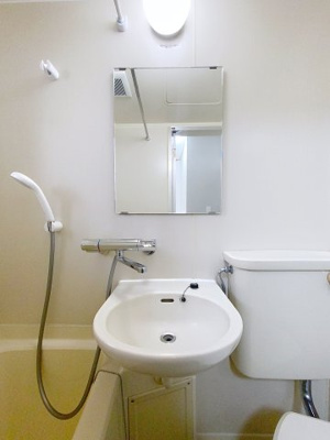 【洗面所】 | ドルフ溝口