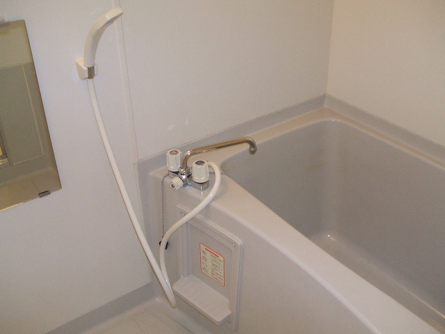 セジュールよあけ【キャッシュバック対象】の浴室|落ち着いた空間のお風呂です